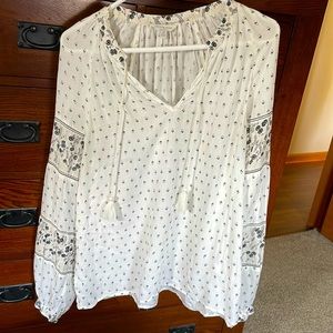 Lucky Brand Black and White Peasant Top.